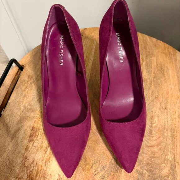 Marc Fisher Pump Heel - Picture 2 of 9